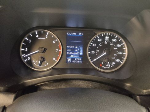 Used 2024 Nissan Sentra S FWD image 23