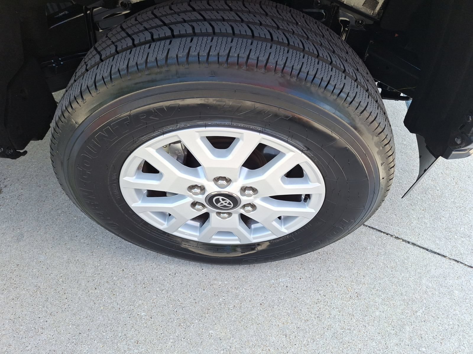 Used 2026 Toyota Tacoma SR AWD/4WD image 11