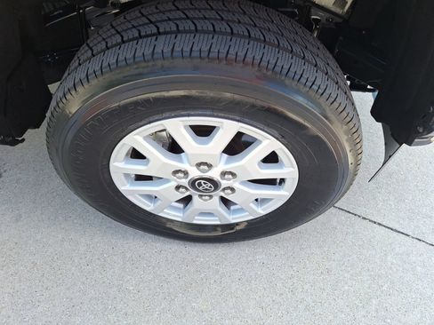 Used 2026 Toyota Tacoma SR AWD/4WD image 11