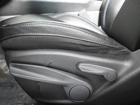 Used 2024 Jeep Compass Latitude image 21