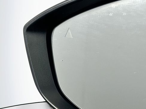Used 2022 MAZDA MAZDA3 s FWD image 16