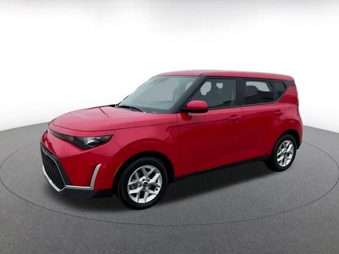 Used 2025 Kia Soul LX w/ LX Technology Package image 8