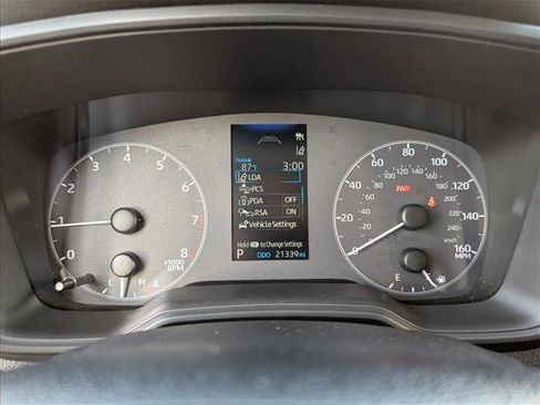 Used 2025 Toyota Corolla LE image 11