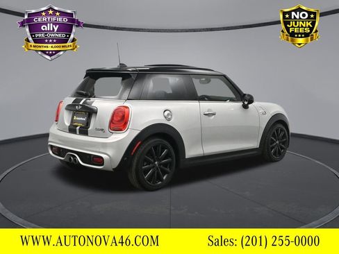Used 2018 MINI Cooper S image 6