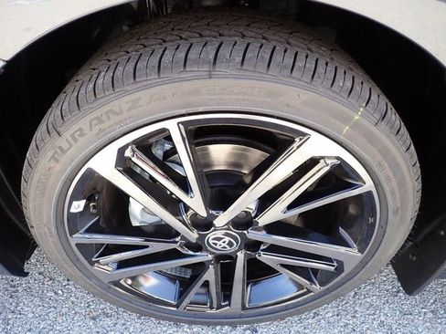 New 2026 Toyota Camry XSE FWD image 10