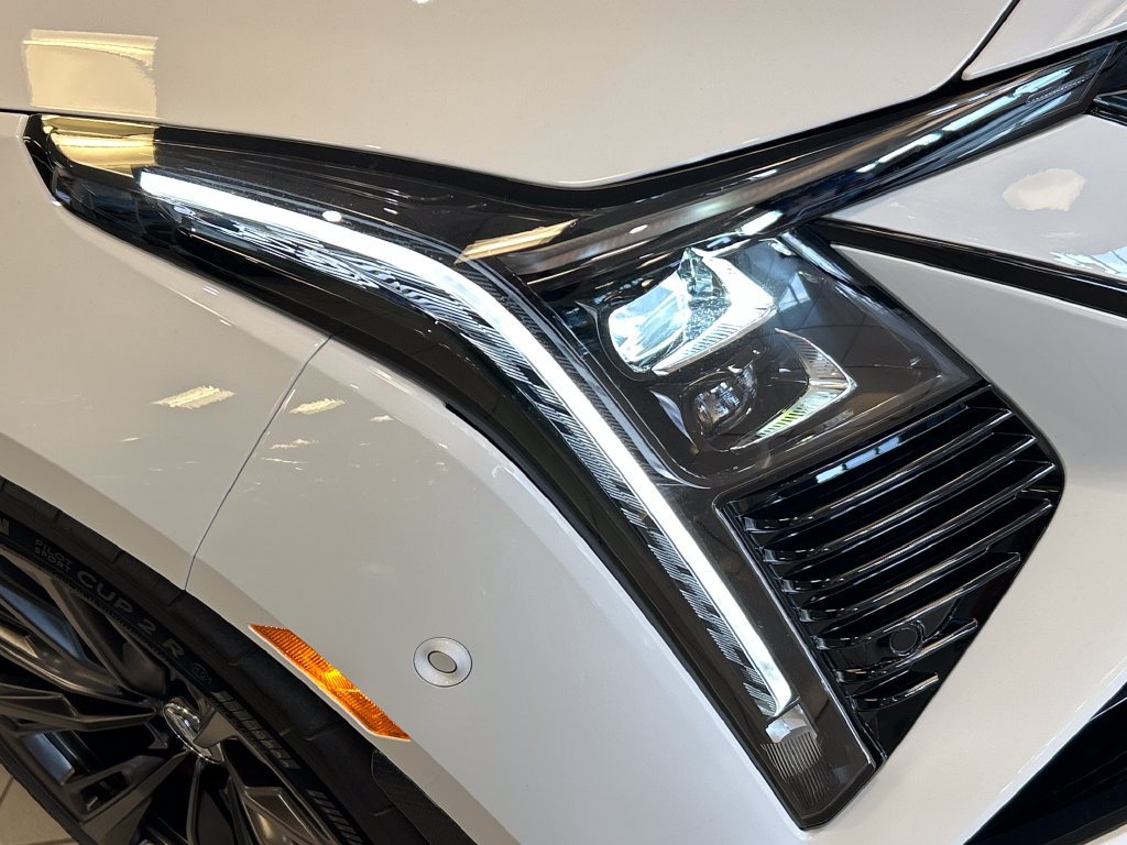 Used 2026 Cadillac CT5 V Blackwing w/ Precision Package RWD image 21