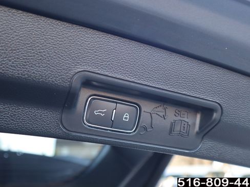 Used 2024 Ford Explorer XLT w/ Equipment Group 202A image 35