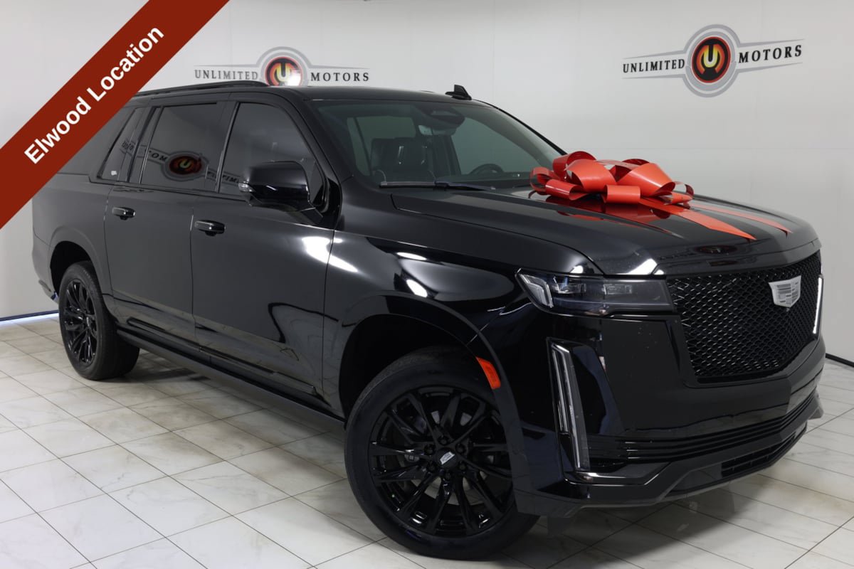 Used 2023 Cadillac Escalade ESV Sport Platinum w/ LPO, ONYX Package AWD/4WD image 1