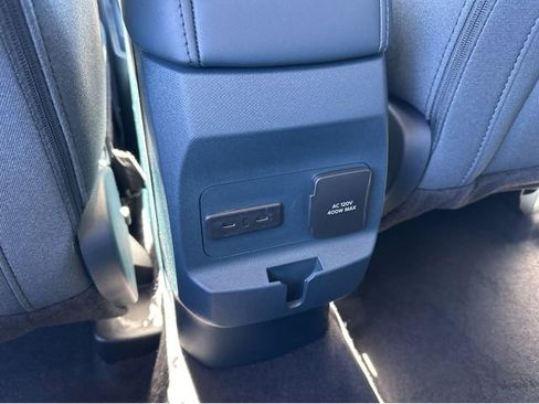 New 2026 Ford Maverick XLT w/ XLT Luxury Package image 17