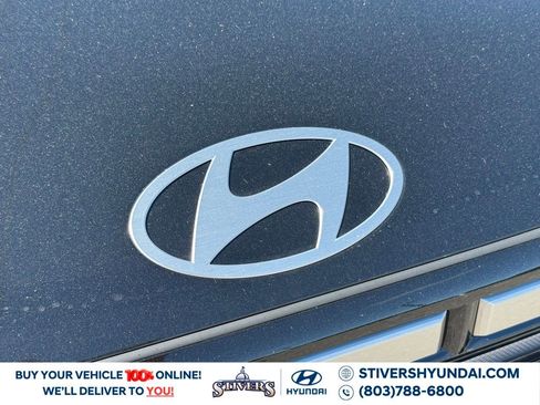 New 2026 Hyundai Santa Fe SE image 8