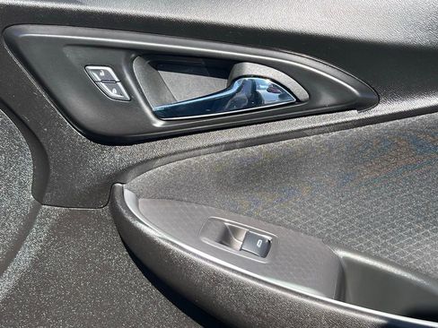 Used 2024 Chevrolet Malibu LS FWD image 17