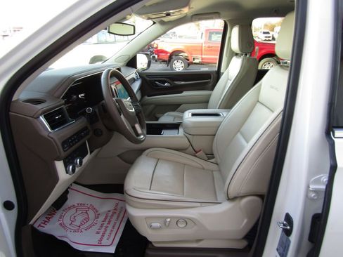Used 2023 GMC Yukon Denali image 31