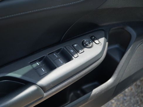 Used 2021 Honda Civic Sport Touring image 12