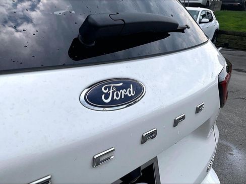Used 2023 Ford Escape ST-Line Elite AWD/4WD image 28