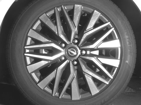 Used 2025 Nissan Altima 2.5 SV image 12