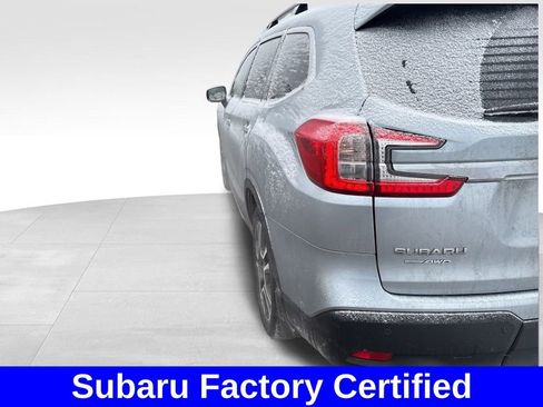 Used 2023 Subaru Ascent Limited w/ Technology Package image 4