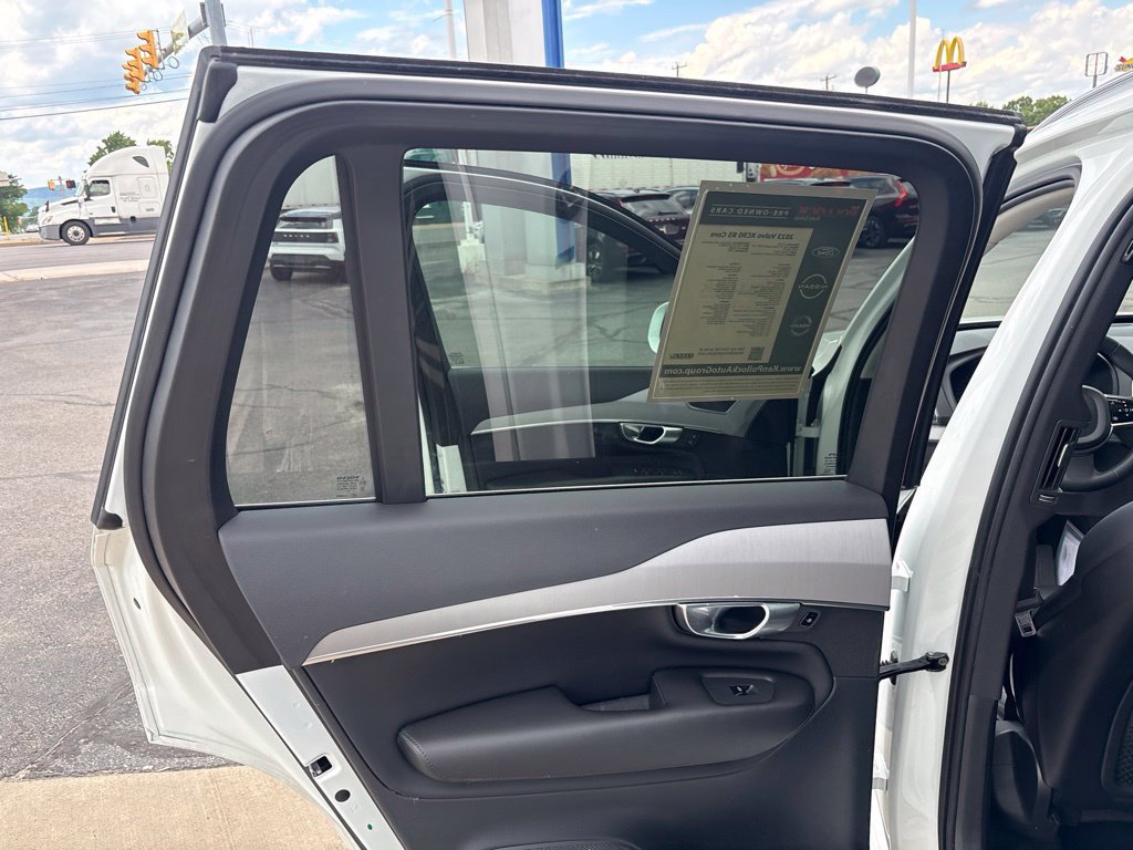 Certified 2023 Volvo XC90 B5 Core w/ Climate Package AWD/4WD image 30