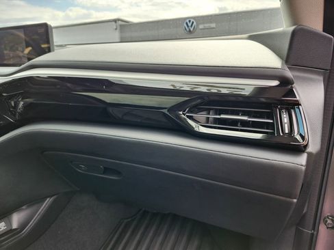 Used 2024 Acura MDX SH-AWD w/ Technology Package image 13
