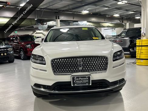 Certified 2023 Lincoln Nautilus Reserve AWD/4WD image 6
