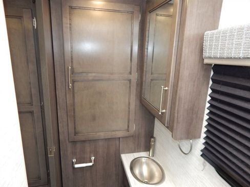 Used 2023 Mercedes-Benz Sprinter 3500 image 48