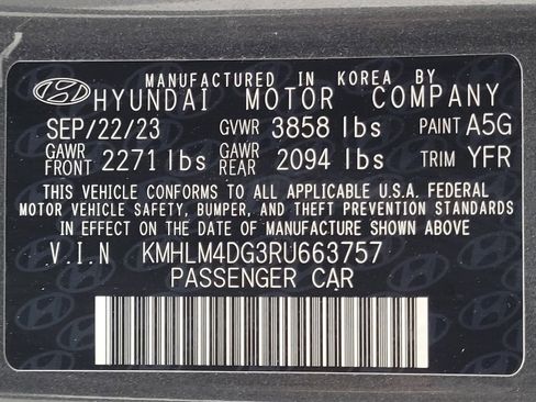 Used 2024 Hyundai Elantra SEL image 33