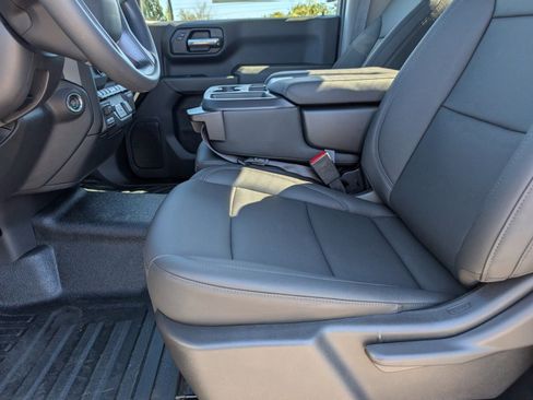 New 2026 Chevrolet Silverado 1500 W/T w/ WT Value Package AWD/4WD image 6