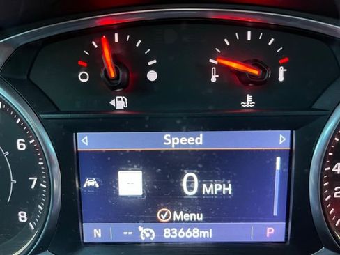 Used 2020 GMC Terrain SLE w/ GMC Pro Grade Package image 16