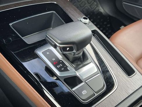 Used 2023 Audi Q5 2.0T Premium Plus w/ Premium Plus Package image 31