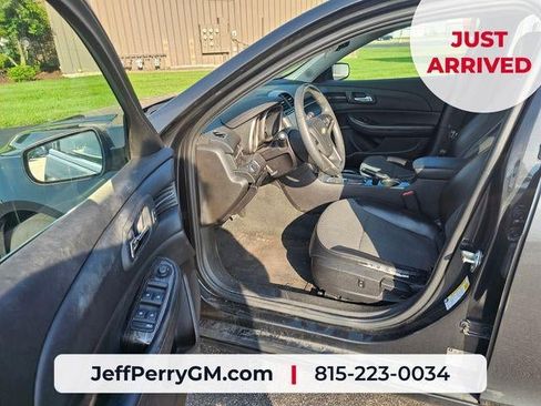Used 2014 Chevrolet Malibu LT FWD image 15
