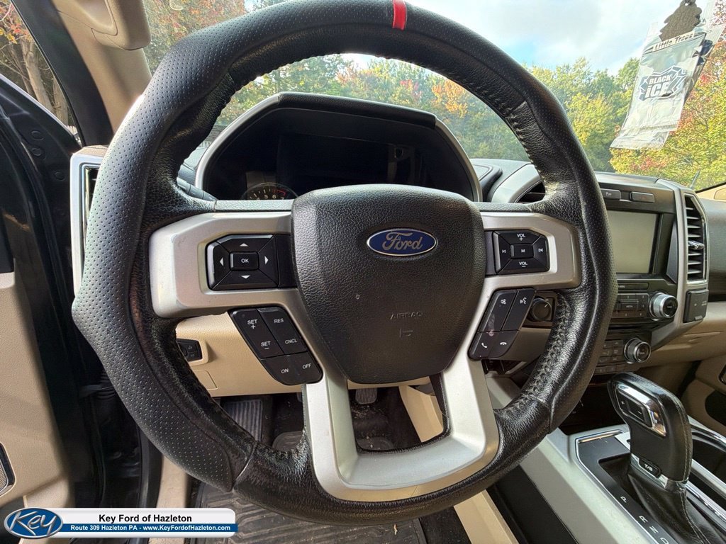 Used 2015 Ford F150 Lariat w/ Equipment Group 501A Mid AWD/4WD image 23