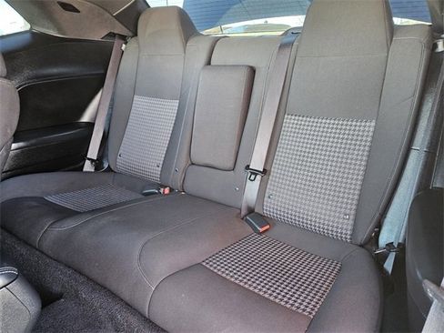 Used 2023 Dodge Challenger R/T image 9