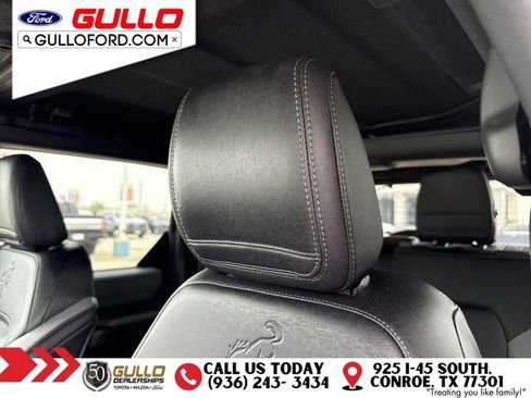 Used 2023 Ford Bronco Black Diamond AWD/4WD image 17
