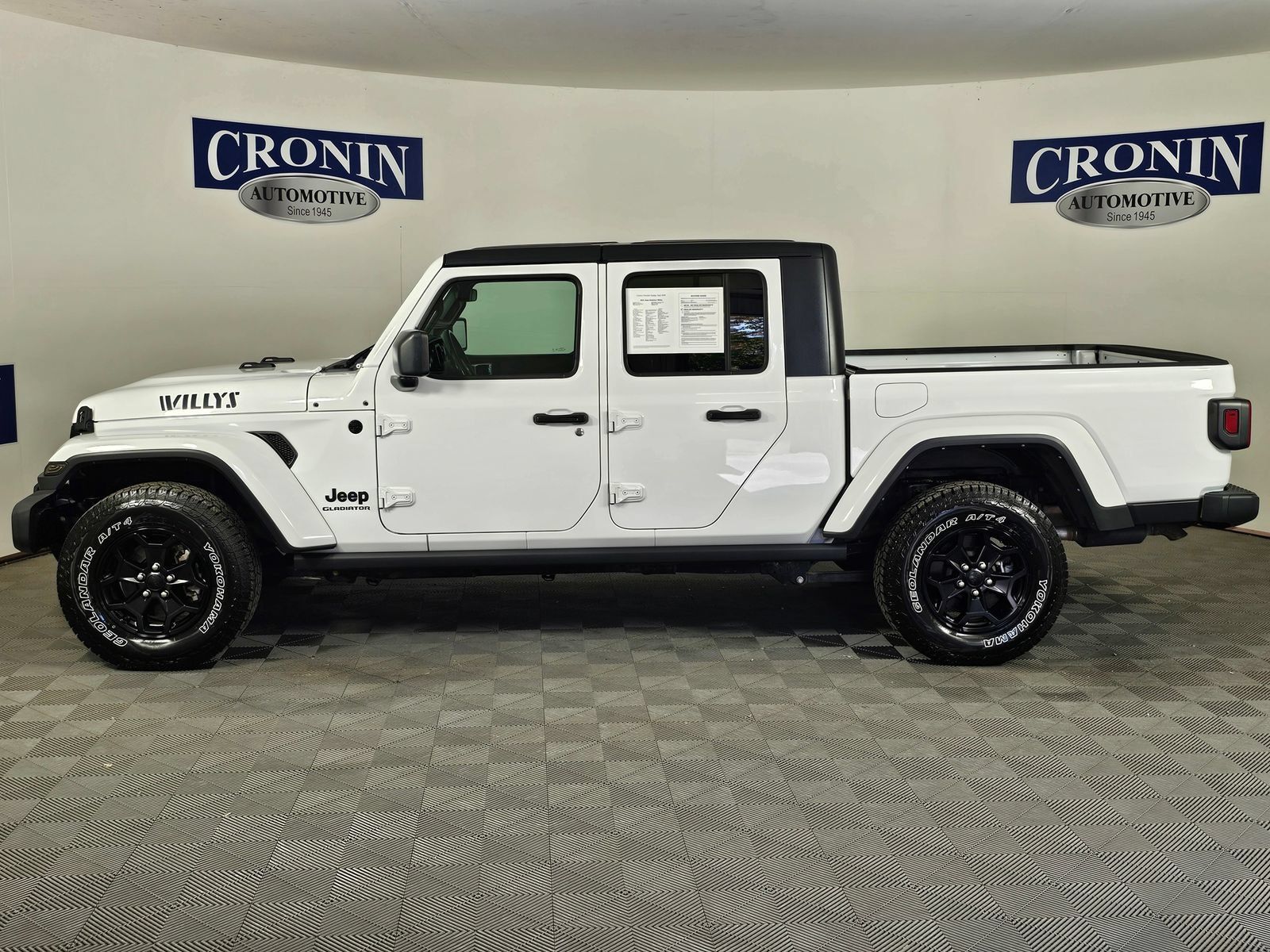 Used 2021 Jeep Gladiator Overland AWD/4WD image 34
