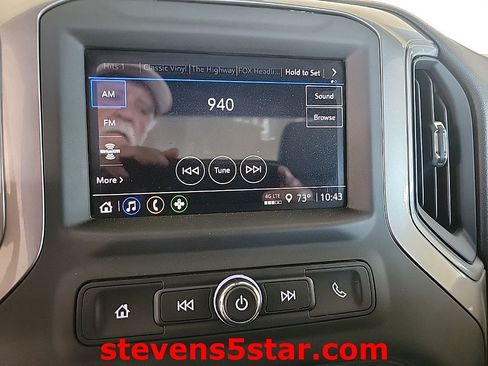 Used 2025 GMC Sierra 3500 Pro w/ Convenience Package AWD/4WD image 14