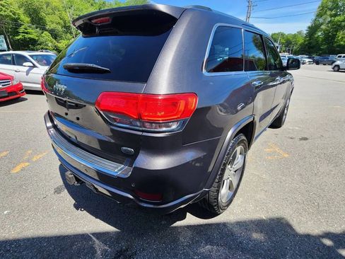 Used 2014 Jeep Grand Cherokee Overland w/ Advanced Technology Group AWD/4WD image 5