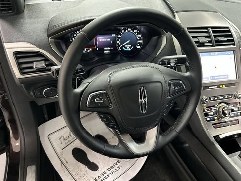 Used 2020 Lincoln MKZ AWD w/ Convenience Package image 4