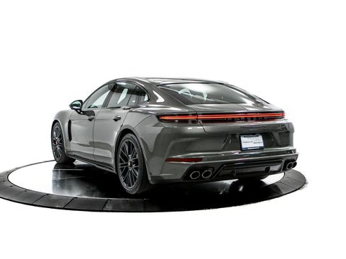 New 2026 Porsche Panamera GTS AWD/4WD image 3