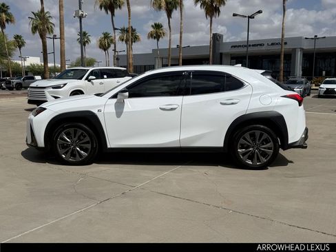 Used 2019 Lexus UX 200 F Sport FWD image 3