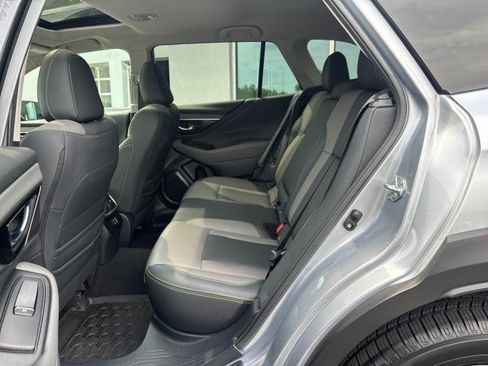 Certified 2024 Subaru Outback Onyx Edition AWD/4WD image 31