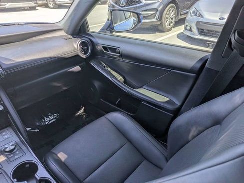 Used 2022 Lexus IS 300 w/ Premium Package RWD image 29
