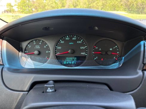 Used 2013 Chevrolet Impala LS image 11