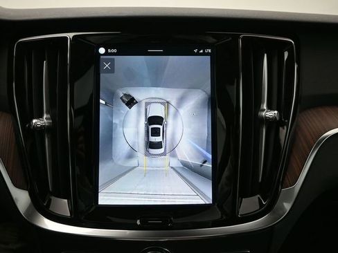 Used 2025 Volvo S60 B5 Plus FWD image 20