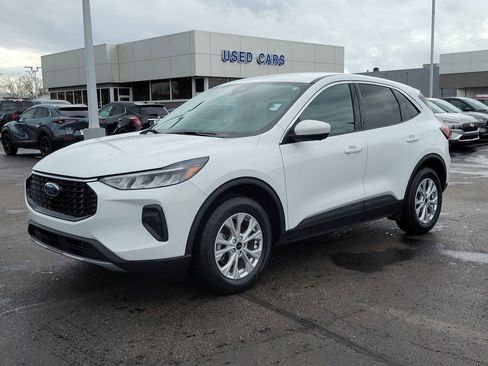 Certified 2023 Ford Escape Active w/ Tech Pack #2 image 8