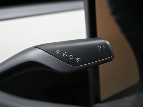 Used 2023 Tesla Model 3 Performance image 20