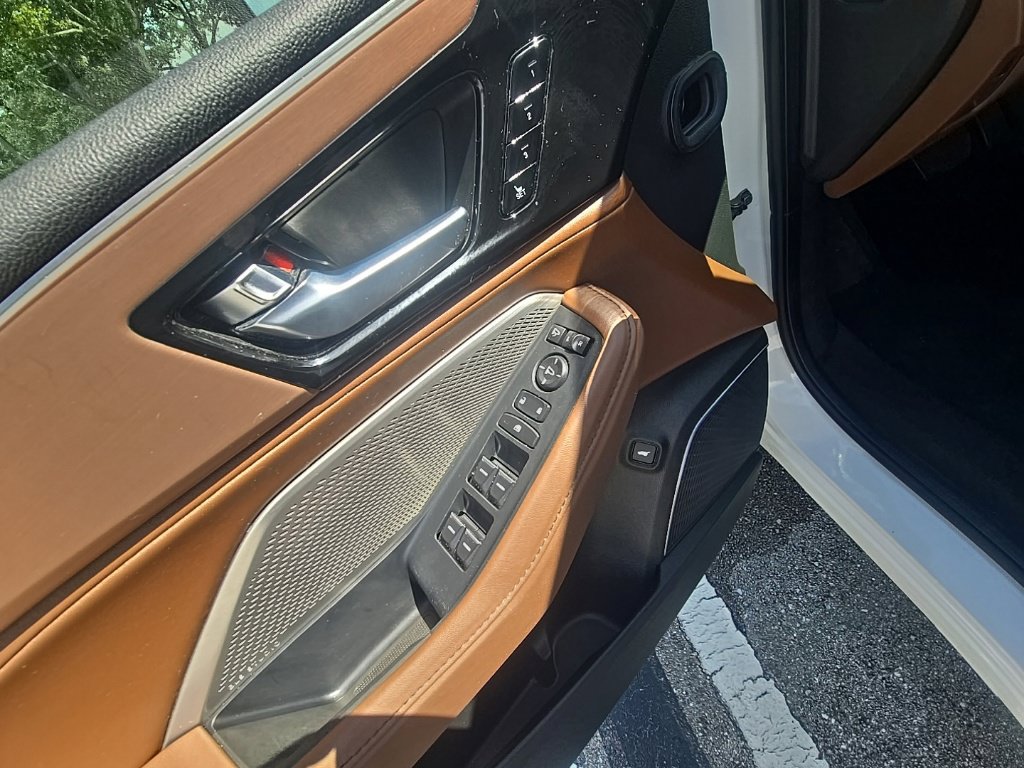 Certified 2024 Acura MDX w/ Technology Package FWD image 17