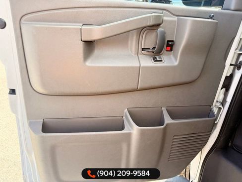 Used 2019 Chevrolet Express 3500 LT w/ LT Preferred Equipment Group image 15