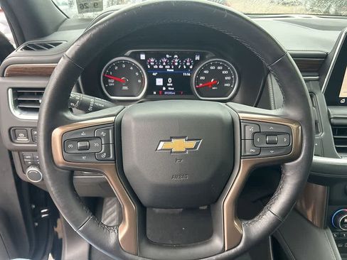 Used 2021 Chevrolet Tahoe High Country w/ Premium Package image 17