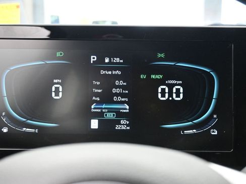 Used 2025 Kia Sportage LX image 22