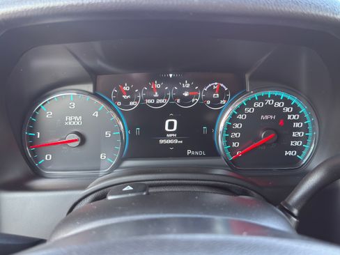Certified 2019 GMC Yukon XL Denali w/ Open Road Package AWD/4WD image 34