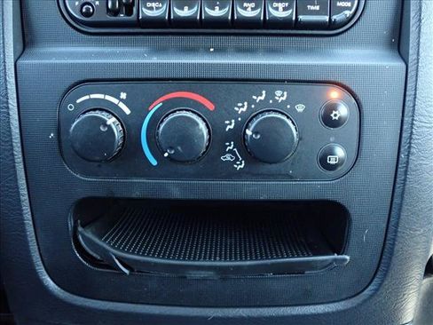 Used 2003 Dodge Ram 2500 Truck ST AWD/4WD image 17